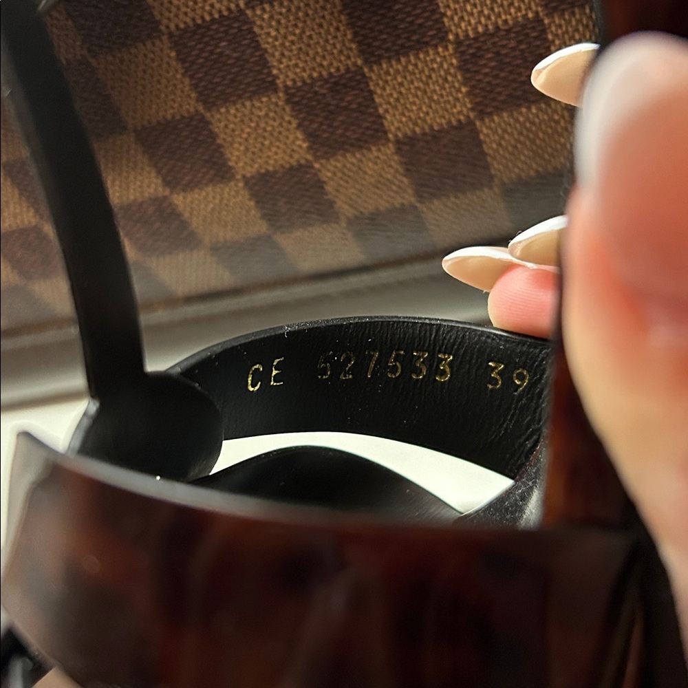 Saint Laurent Tortoiseshell Patent Platform 39 - Picture 13 of 14